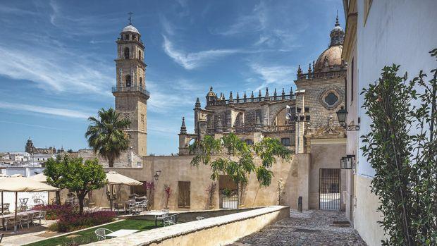 Bodegas Tío Pepe (González Byass)
