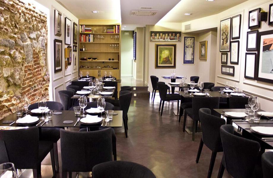 LaTasquitaDeEnfrente-Madrid-Spain-01