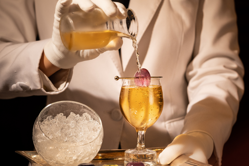 Asia-Bartenders-Bartender-Majestic-Bellini